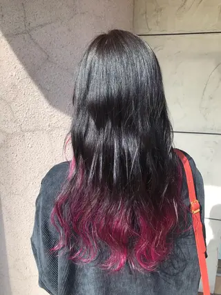 ロング カラー インナーカラー/ ストレート/奥野洸也のヘアスタイル