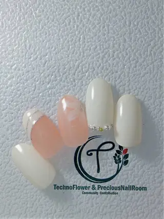 ネイル precious nail room所属・precious nail roomのネイルデザイン