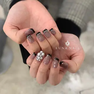 ネイル アトリエ　ミモザ所属・いまむら あかりのネイルデザイン