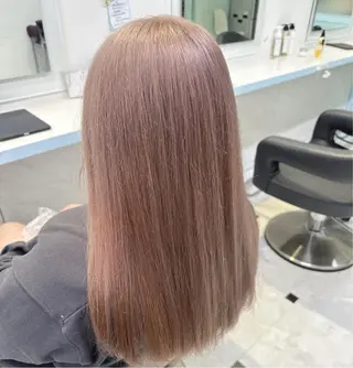 セミロング カラー 🪄池袋ハイトーン 🪄ブリーチカラーのヘアスタイル