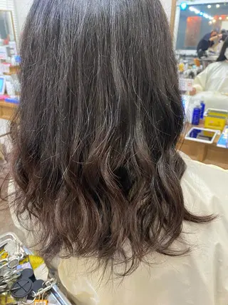 セミロング カラー くせ毛多毛特化 高橋　淳のヘアスタイル