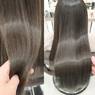 ロング EIGHT plum TOKIOリミテッドのヘアスタイル