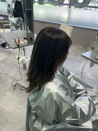 セミロング カラー 比嘉 翔太のヘアスタイル