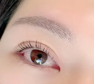 マツエク・マツパ アイブロウサロン Eyepreme渋谷 【眉毛専門店】所属・森山 奈保子の眉毛・アイブロウイメージ