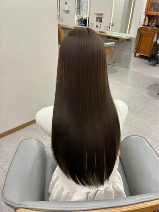 ロング カラー 櫻井 綸那のヘアスタイル