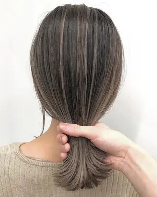 セミロング カラー ケイジ✨透明感 /艶カラー✨のヘアスタイル