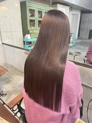 ロング カラー オカベ ショウマのヘアスタイル