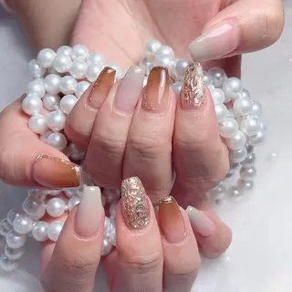 ネイル Maggie Nail🦩のネイルデザイン