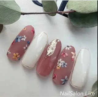 ネイル Likeモデル 募集中のネイルデザイン