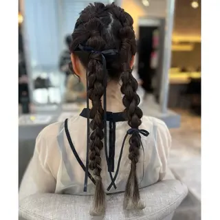 ロング カラー ヘアアレンジ 🖤kana/艶髪/ 韓国風暗髪カラー🖤のヘアスタイル