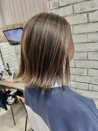 セミロング 🌈外国風ハイライト こうたろうのヘアスタイル