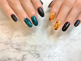 ネイル N-mode所属・yuya パラジェル/長さ出しのネイルデザイン