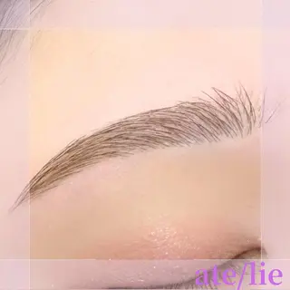 アイブロウ atelieアテリア MARINAのマツエク・マツパデザイン