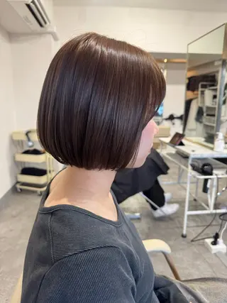 ミディアム 月館 怜奈のヘアスタイル