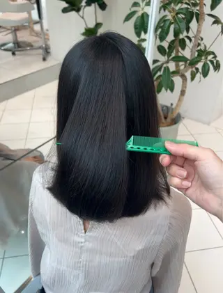 セミロング 結 菜のヘアスタイル