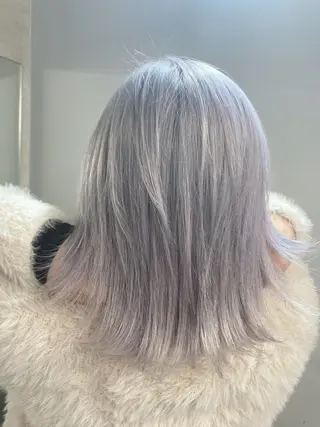 セミロング カラー ✨美髪矯正×髪質改善 🍎カイト🍎渋谷のヘアスタイル