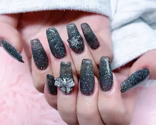 ネイル MoonNail ユリ🌸のネイルデザイン