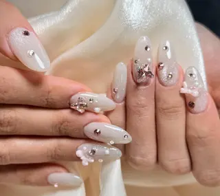 ネイル エリ🫧 nail池袋東口のネイルデザイン