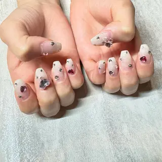 ネイル MIZUKI 🌏NEWWORLDのネイルデザイン