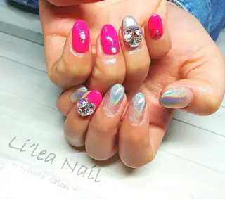 ネイル Li'leaNail AINAのネイルデザイン