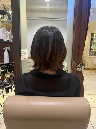 ミディアム イソベ ミズキのヘアスタイル