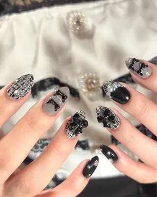 ネイル émure. パラジェル認定サロンのネイルデザイン