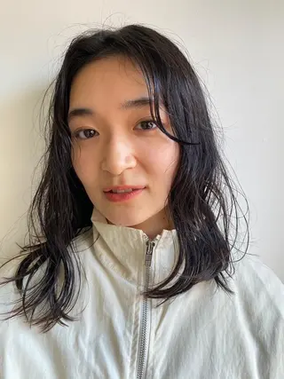 ミディアム カラー パーマ CEINE+ officialのヘアスタイル