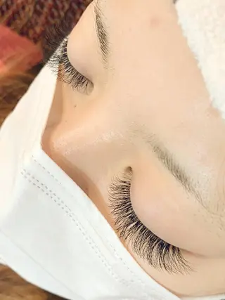 マツエク・マツパ やまにたゆか🌿 Nordlysのマツエク・マツパデザイン