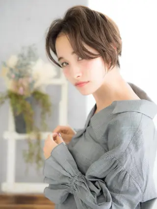 ショート カラー レイヤーカット✂️ 横浜No1♡下鳥翔子のヘアスタイル