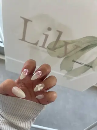 ネイル 坪山 美優のネイルデザイン