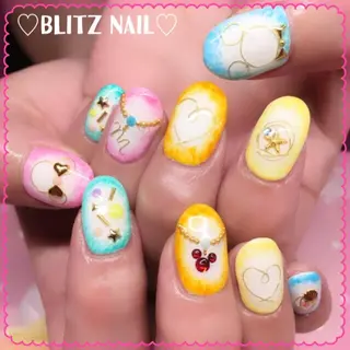 ネイル BLITZ Nail 岩田💅🏻✨のネイルデザイン