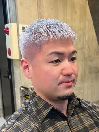 ショート カラー メンズ 🎱メンズフェード 特化HYOGA🎱のヘアスタイル