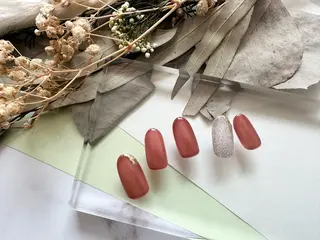 ネイル ルミエナ銀座 リトリートのネイルデザイン