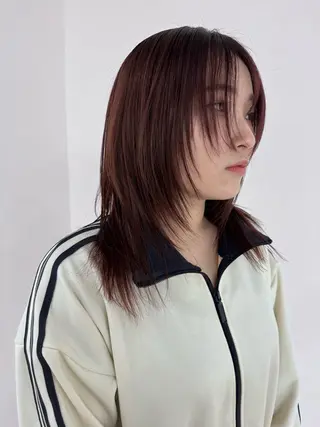 セミロング 🐼 YUKIのヘアスタイル