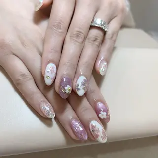 ネイル MoonNail ユリ🌸のネイルデザイン