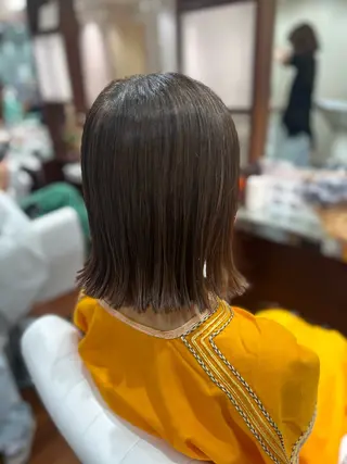 ミディアム 早瀬 愛美のヘアスタイル
