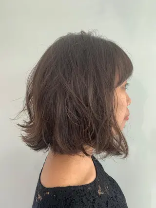 ミディアム カラー パーマ ヘアアレンジ 加藤 綾華のヘアスタイル