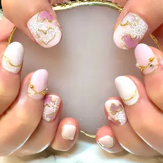 ネイル ママリンド　志村坂上店所属・しみ えんのネイルデザイン