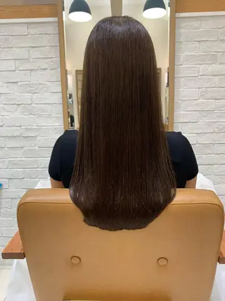 ロング 伊藤 麻菜実のヘアスタイル