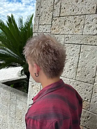 ショート 透明感カラー/ レイヤー/箕浦 稜真のヘアスタイル