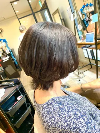 ミディアム カラー 艶髪レイヤー上田 紗也🇰🇷💗のヘアスタイル