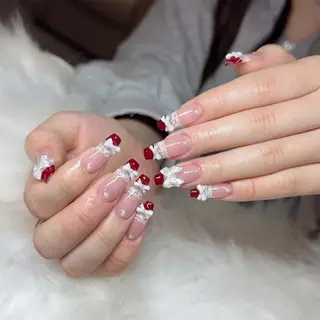 ネイル MQueen ネイルサロンのネイルデザイン