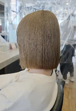 ミディアム カラー 関口 友菜のヘアスタイル