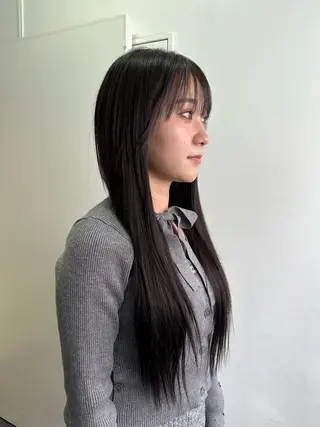 ケアブリーチ特化✨/ 艶カラー/エクステのヘアスタイル