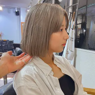 ミディアム カラー 岡本康平/ボブ/ブリ ーチ/似合わせカットのヘアスタイル
