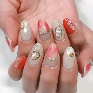 ネイル 東 千夏のネイルデザイン