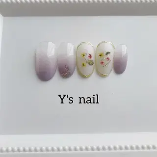 ネイル 手書きが得意🖌️ Y’s  nailのネイルデザイン
