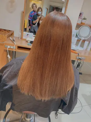 カラー 山中 パトリシアのヘアスタイル