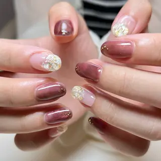 ネイル REHTOF |朝7時Open☀️のネイルデザイン