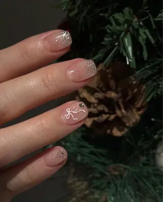 ネイル Theone栄店 赤松のネイルデザイン